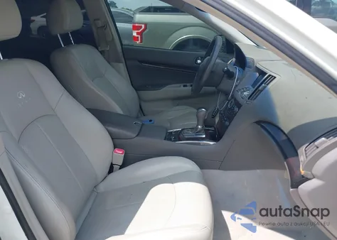 2011 Infiniti G37 Journey z USA, uszkodzony, nr VIN JN1CV6AP1BM508313